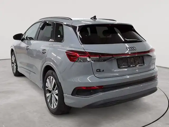 Audi Q4 E-Tron view 5