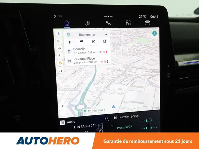 Renault Megane E-Tech view 21