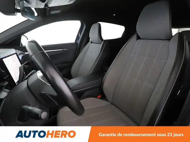 Renault Megane E-Tech view 10