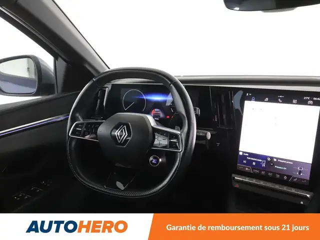 Renault Megane E-Tech view 13