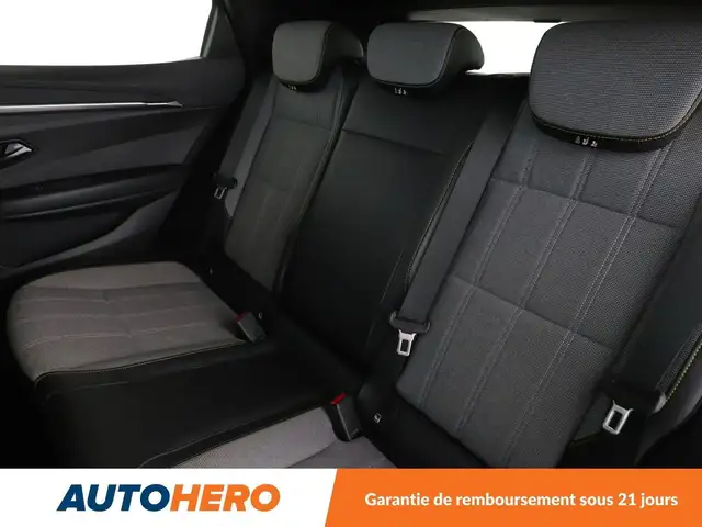 Renault Megane E-Tech view 14