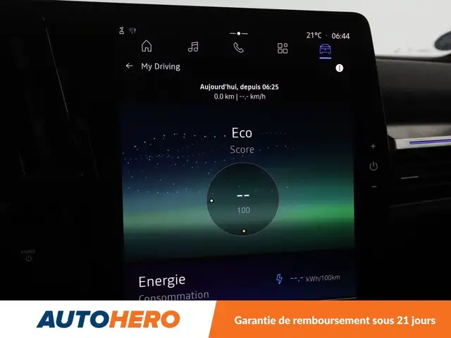 Renault Megane E-Tech view 27