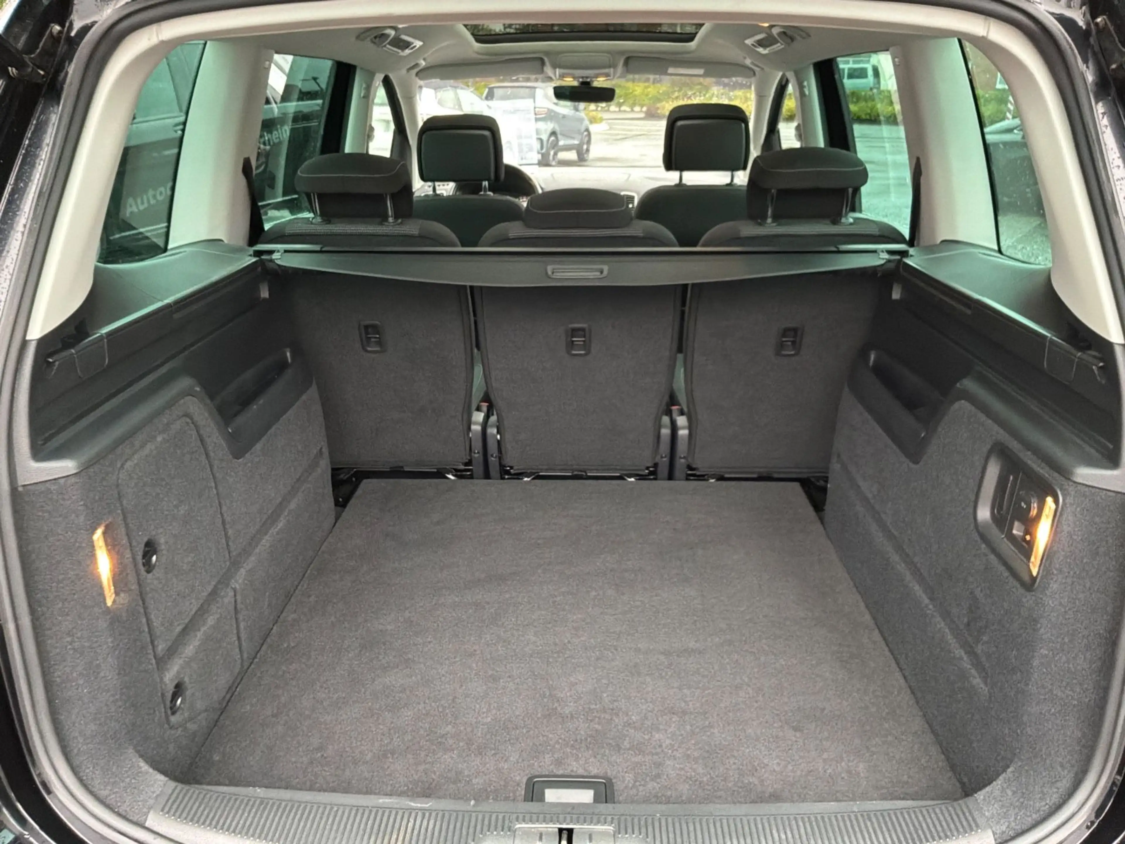 Volkswagen Sharan Comfortline — photo 3