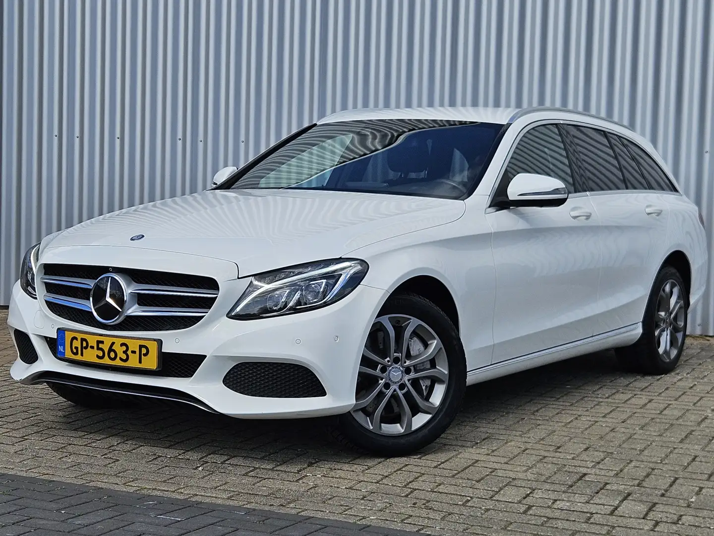 Mercedes-Benz C 350 Estate e /Burmester/Dealer Onderhouden! Bianco - 1