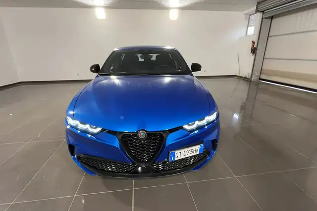 Alfa Romeo Tonale view 2