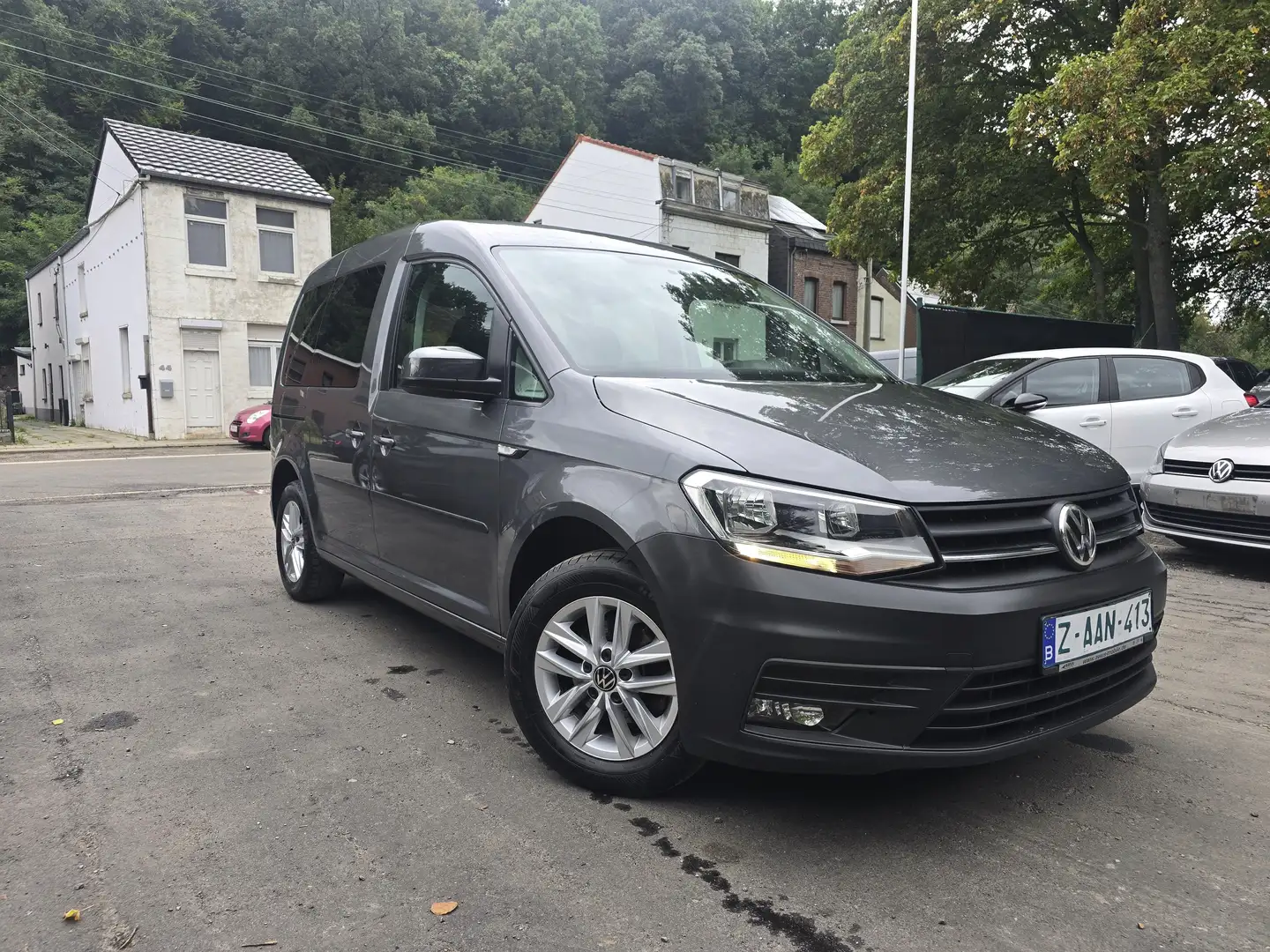 Volkswagen Caddy Combi 1.2 TSI 2017 NAVI*CLIM AUTO*ATTELAGE*ALU Gris - 1