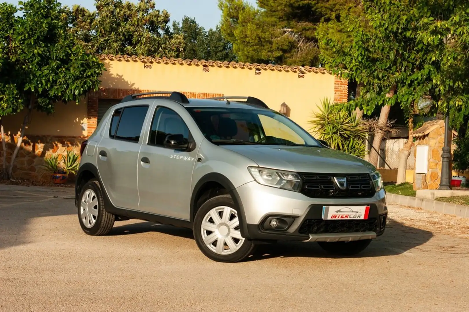 Dacia Sandero Stepway TCE 66kW (90CV) EU6 Gris - 1