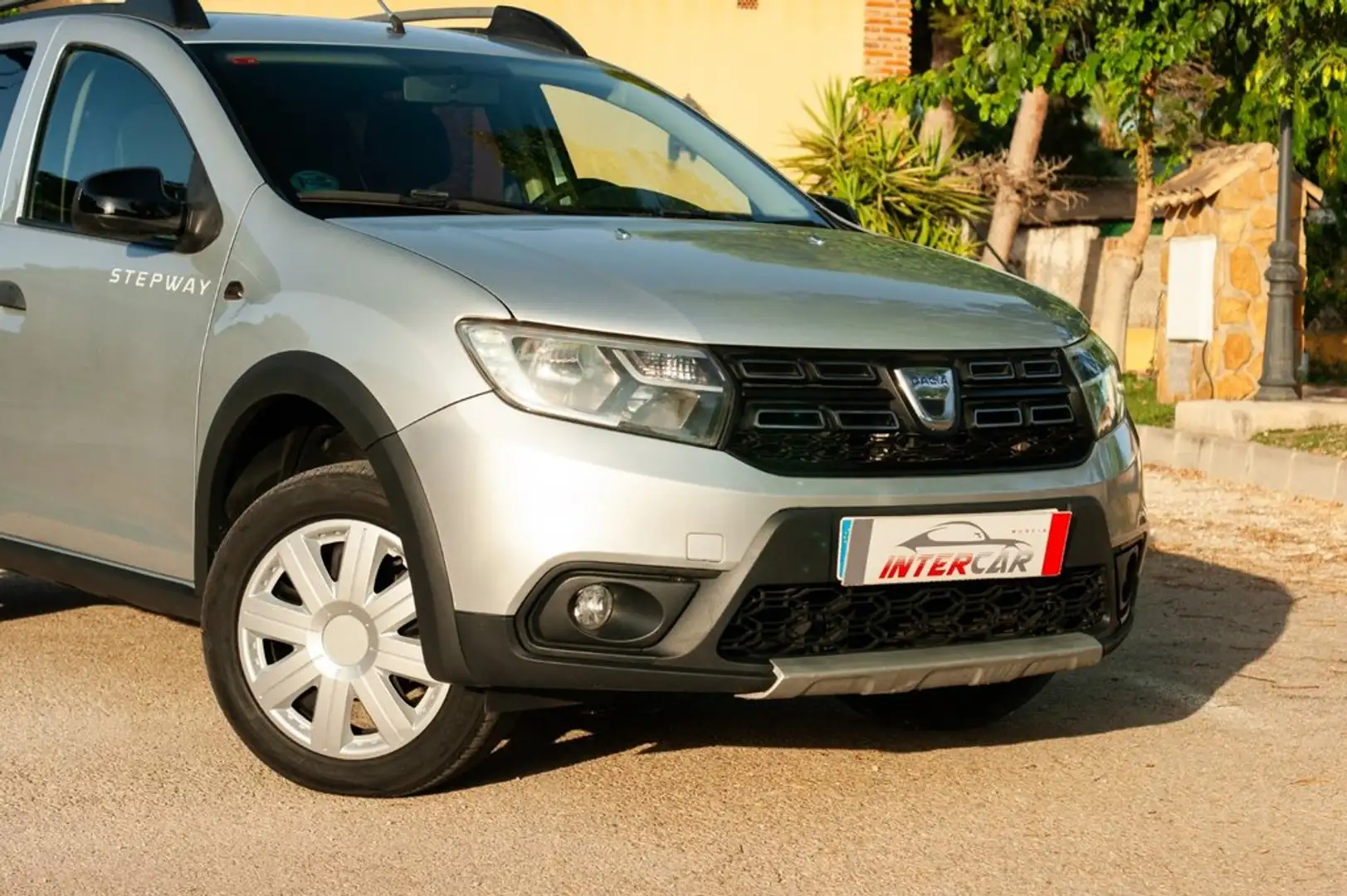Dacia Sandero Stepway TCE 66kW (90CV) EU6 Gris - 2