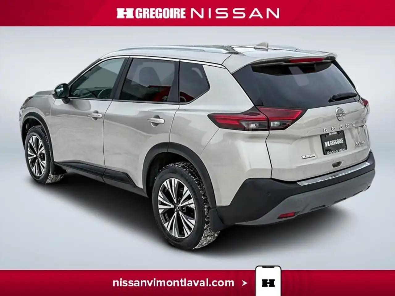 Nissan Rogue снимка Nissan Rogue