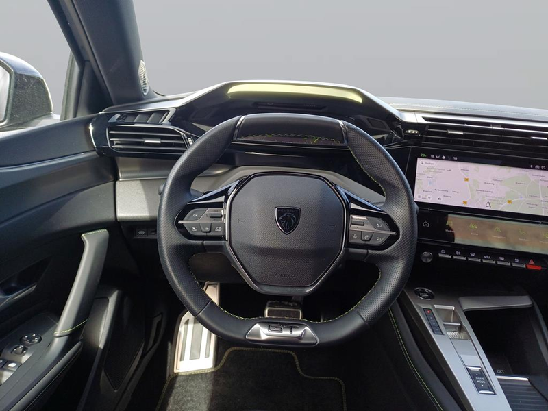 Peugeot 308 SW GT BlueHDi 13 — photo 12