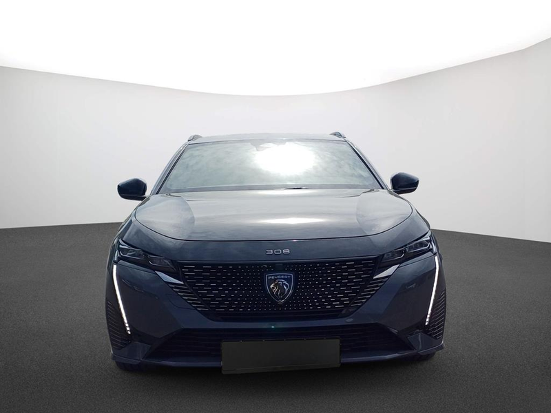 Peugeot 308 SW GT BlueHDi 13 — photo 2
