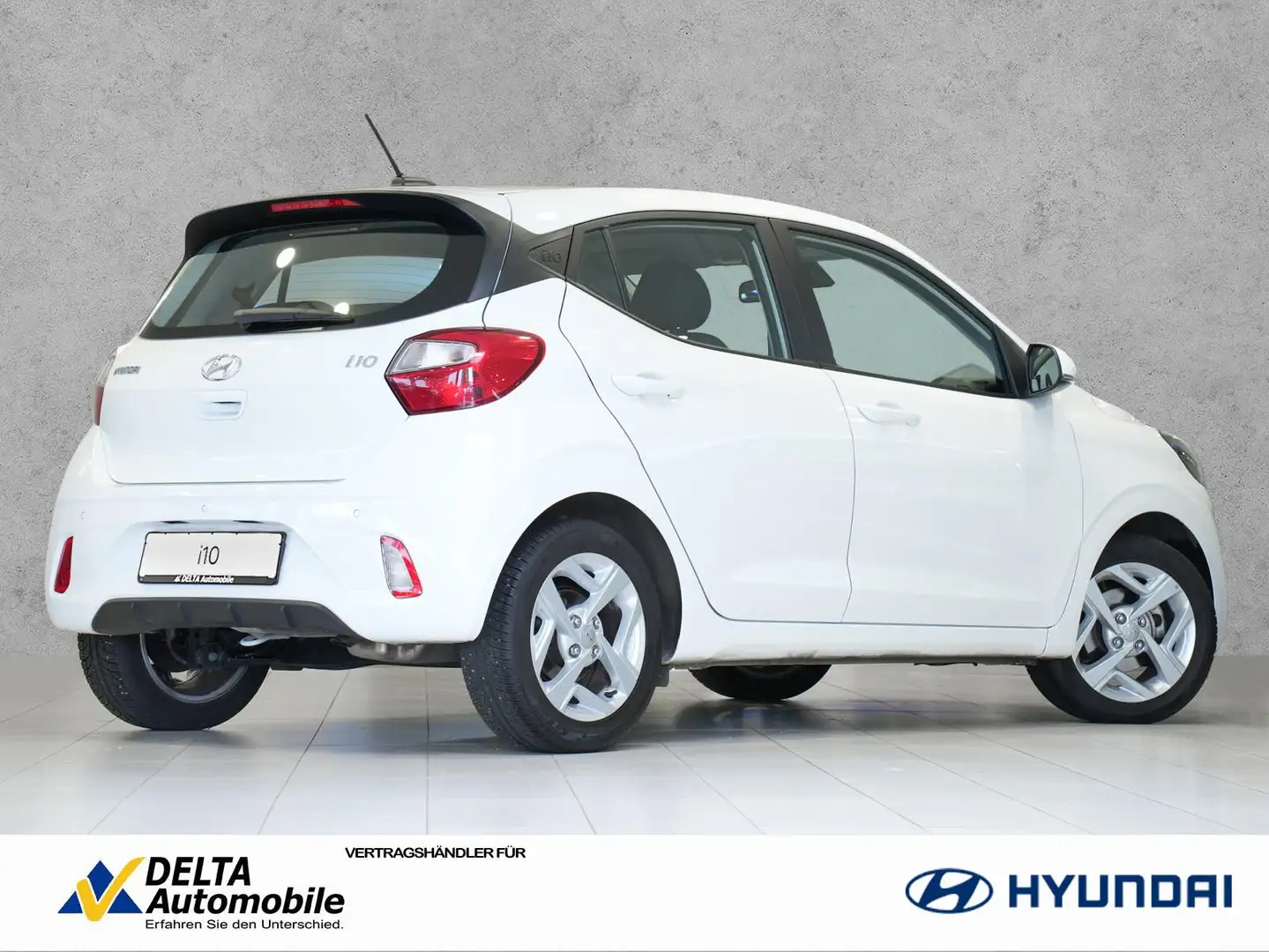 Hyundai i10 1.2 MT Trend CarPlay Allwetter TOP ZUSTAND Blanco - 1