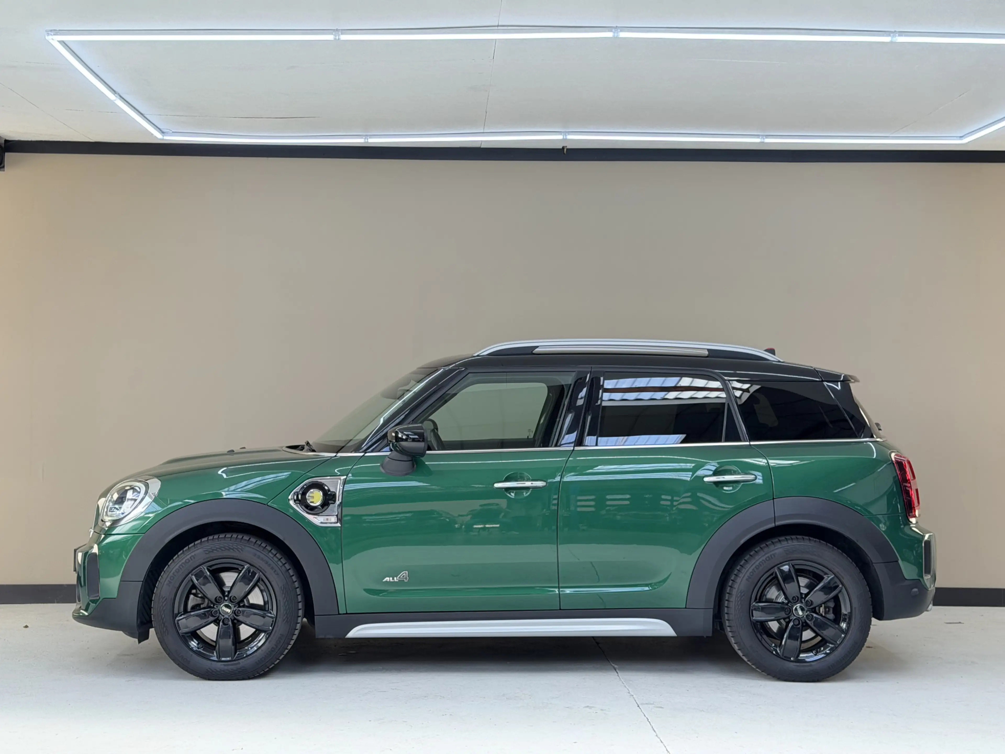 MINI Cooper SE Countryman 1.5 ALL4 Chili, 220Pk, 2020, 2de eigenaar, Apple c — photo 15
