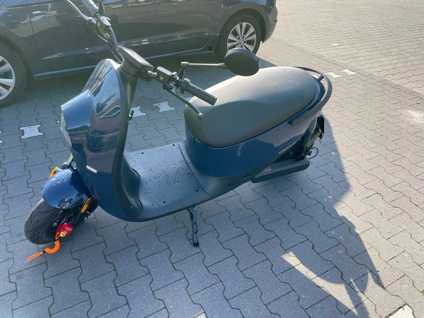 Unu Motors Unu Scooter Pro - DEFEKT Niebieski - 1