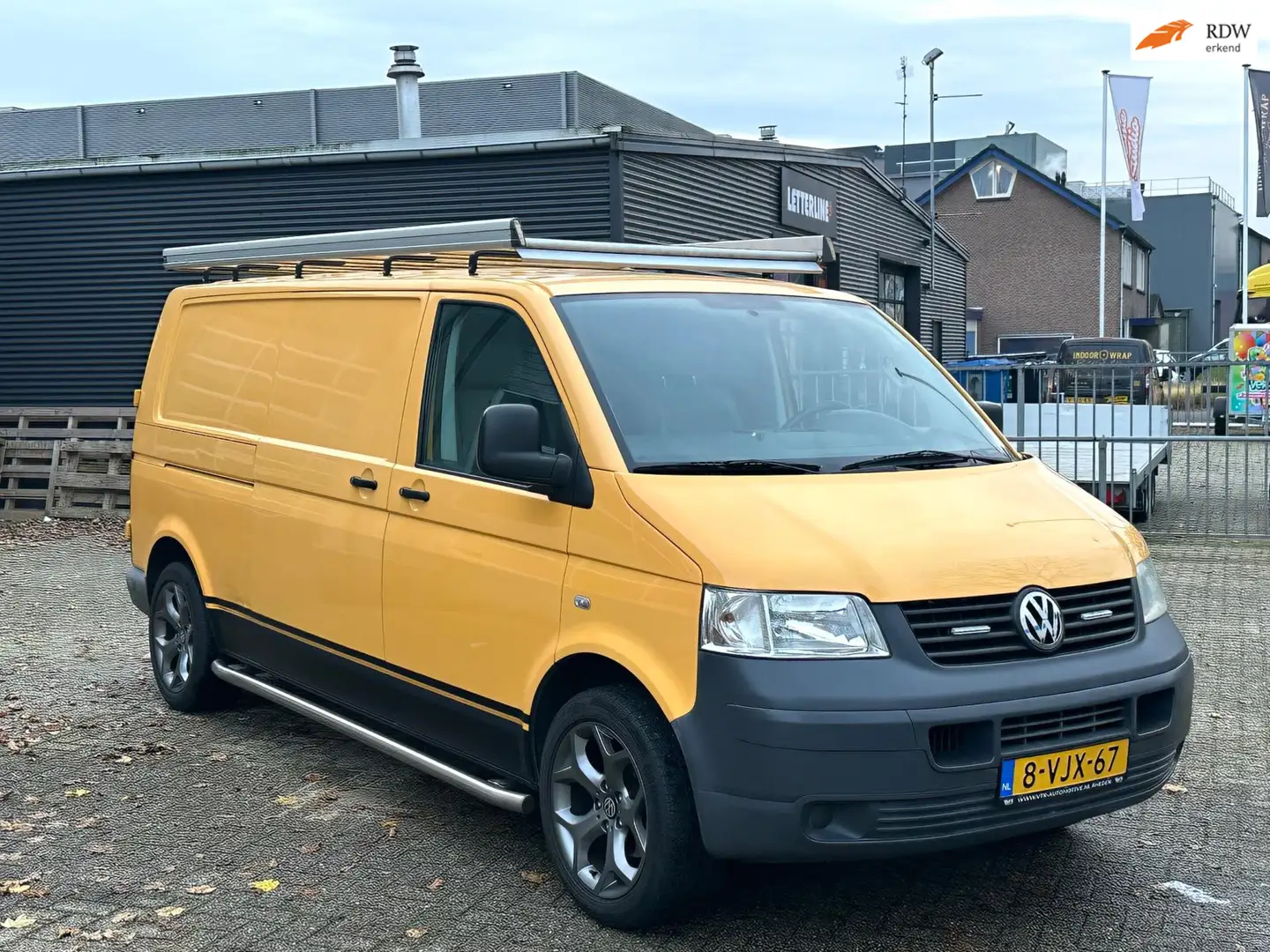 Volkswagen Transporter 2.0 benzine L2H1 Marge Geel - 1