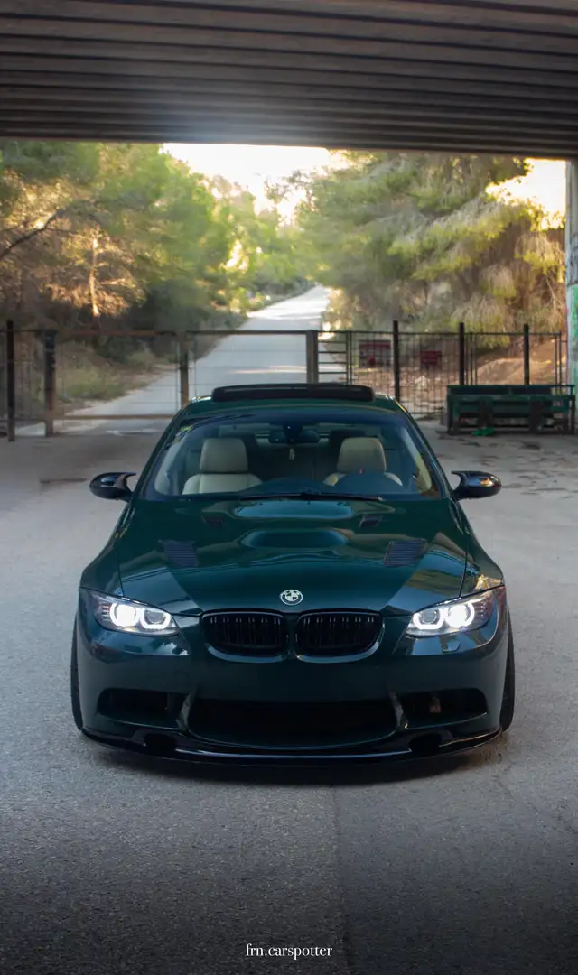 BMW 335 335i Coupe - 2