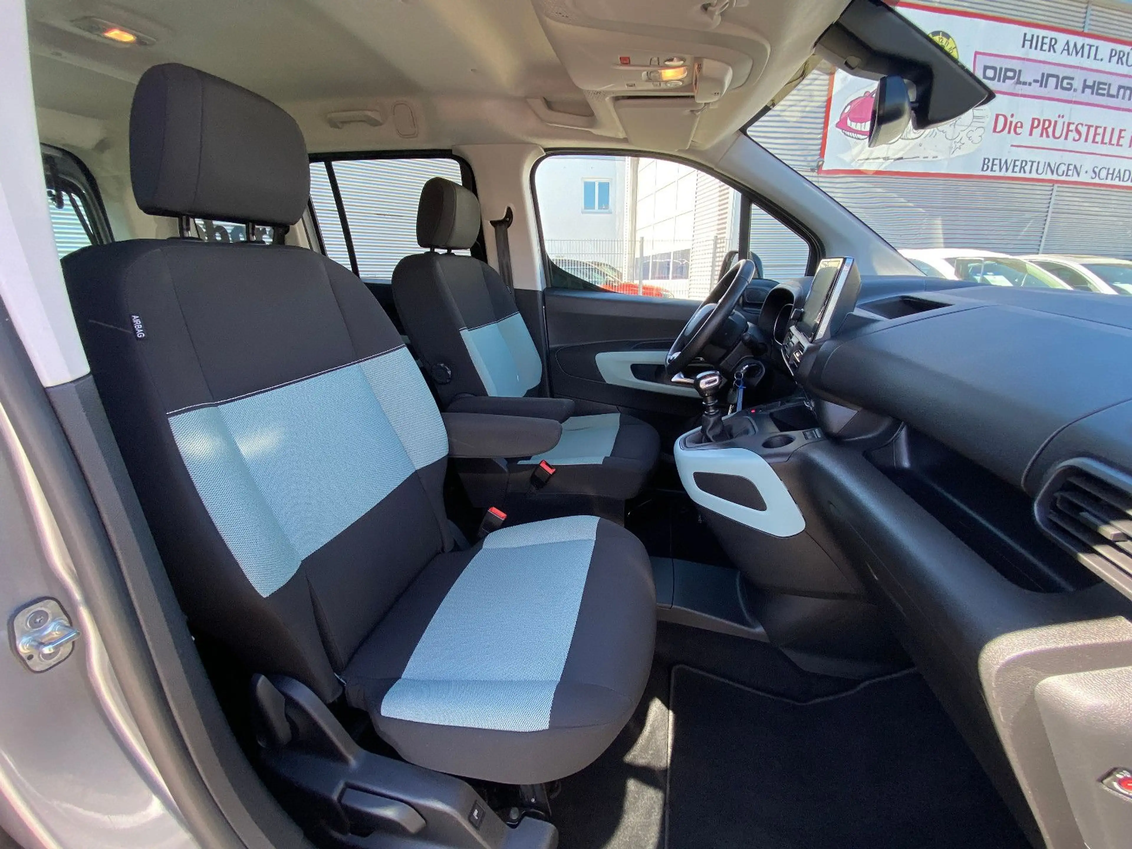 Citroen Berlingo Shine M ACC/Assistenz/Kamera/Sitzhz/HuD — photo 7