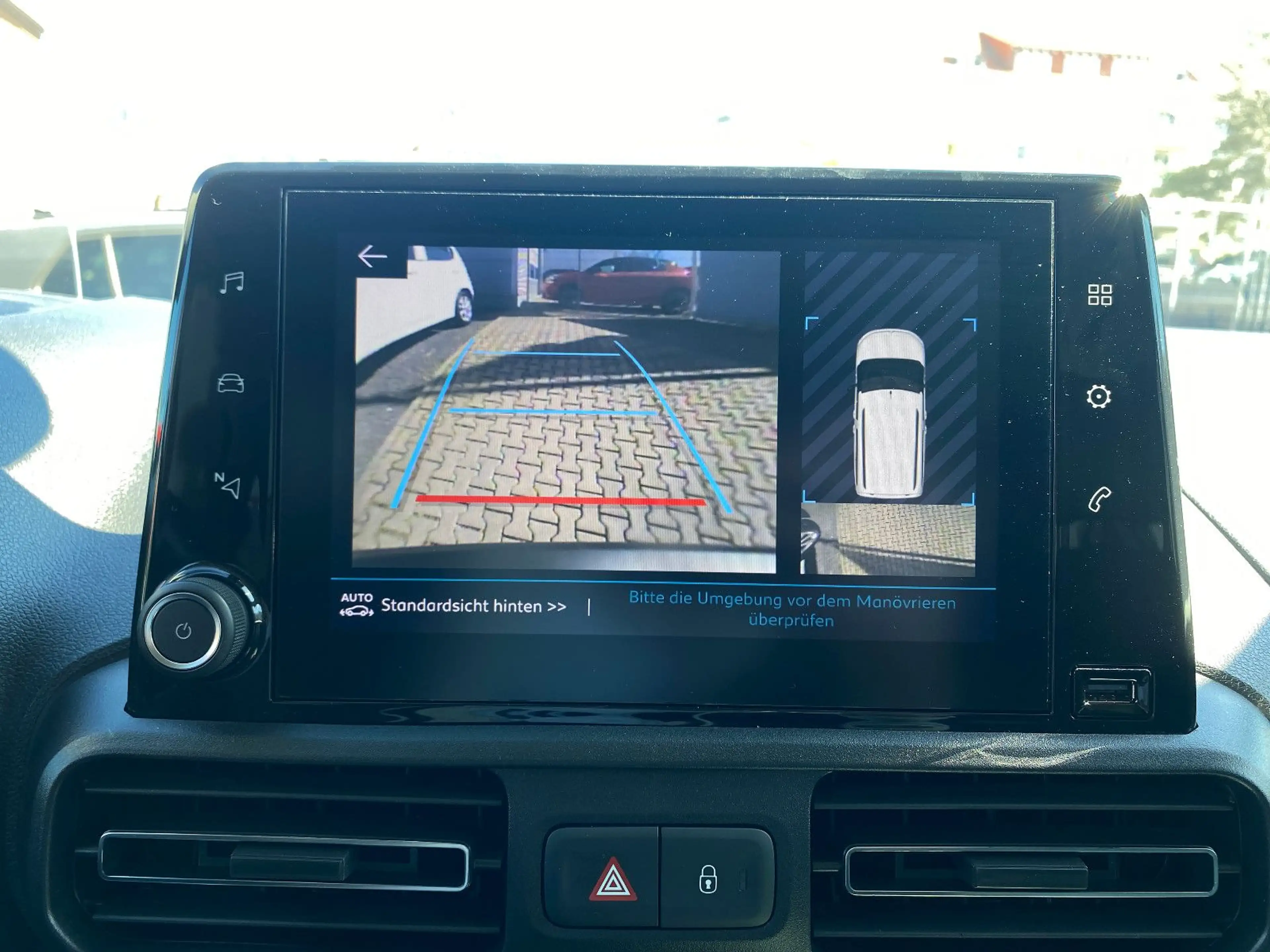 Citroen Berlingo Shine M ACC/Assistenz/Kamera/Sitzhz/HuD — photo 11