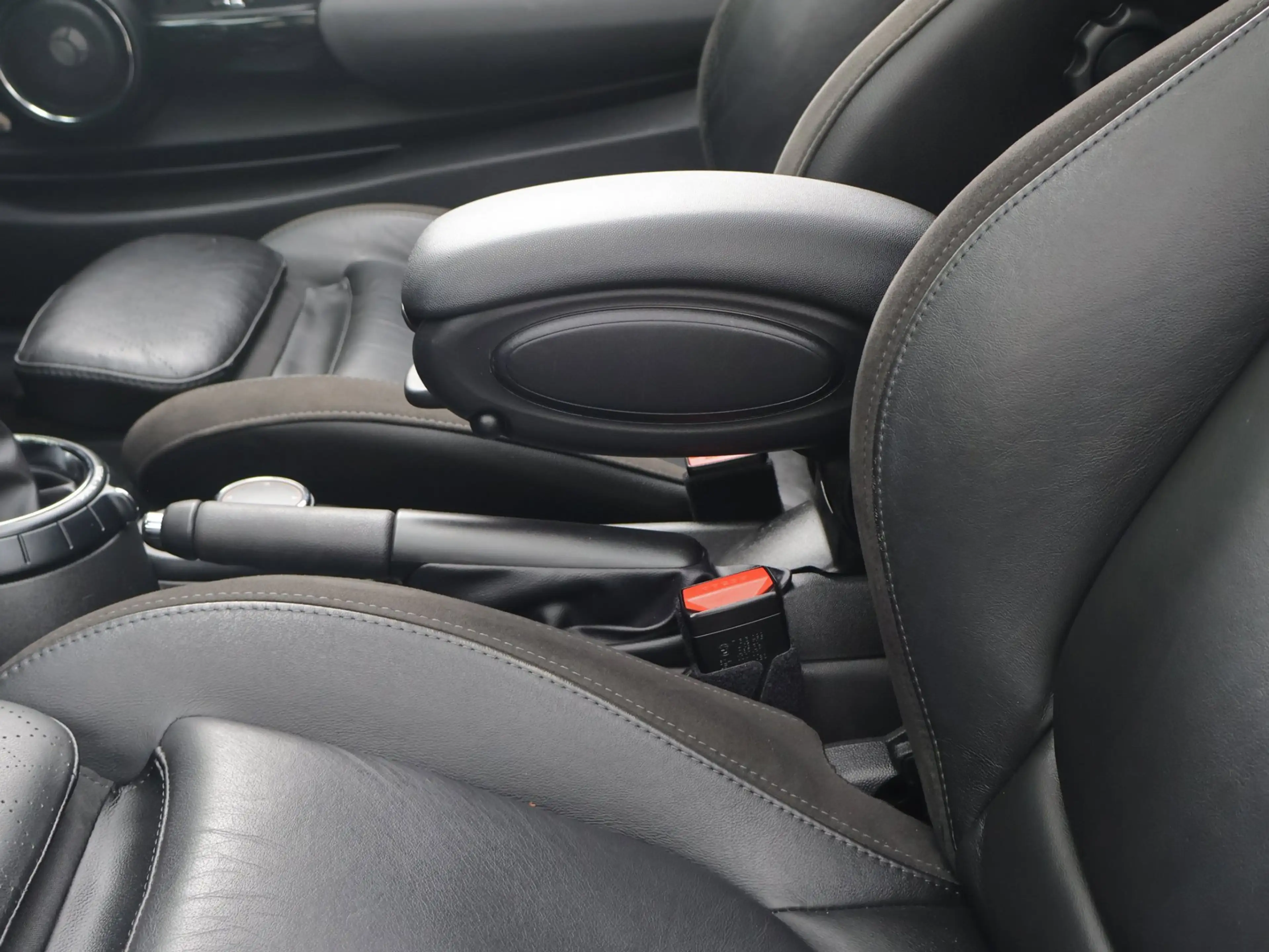 MINI Cooper S Cabrio Mini 2.0 Chili Automaat Harman-Kardon/Navi/18"/Sto — photo 11
