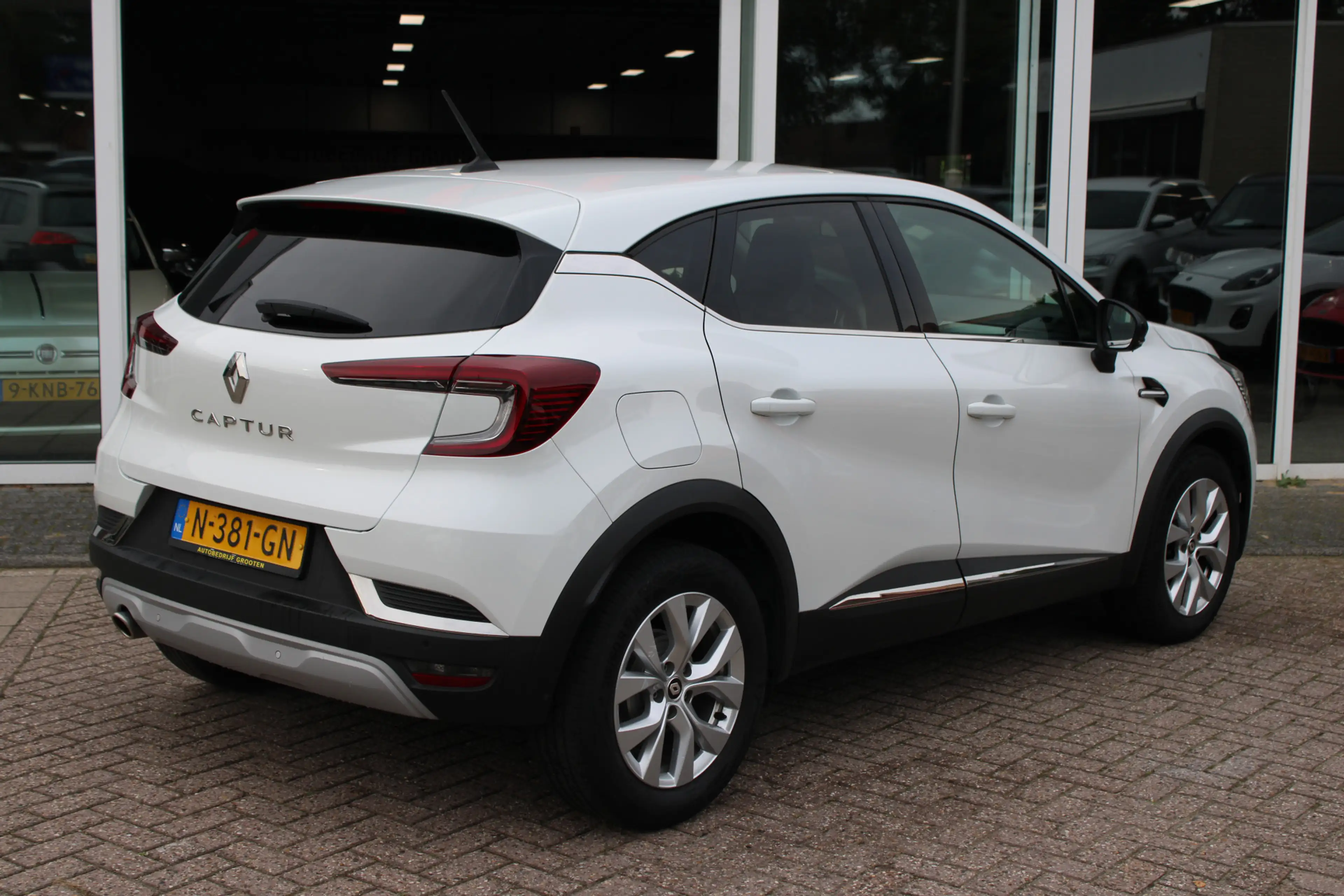Renault Captur 1.0 TCe 90 Intens//Ecc!! — photo 3