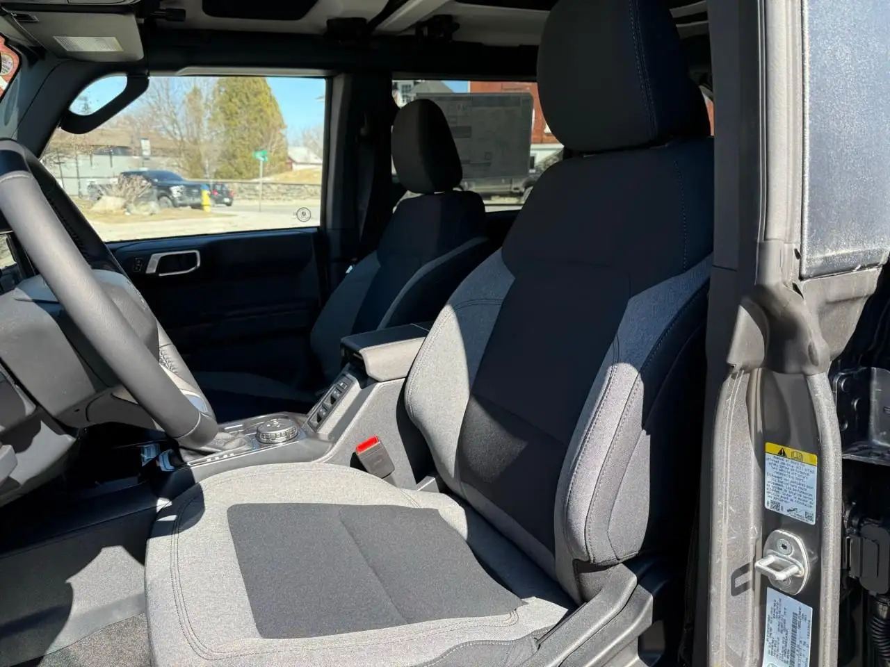 Ford Bronco снимка Ford Bronco