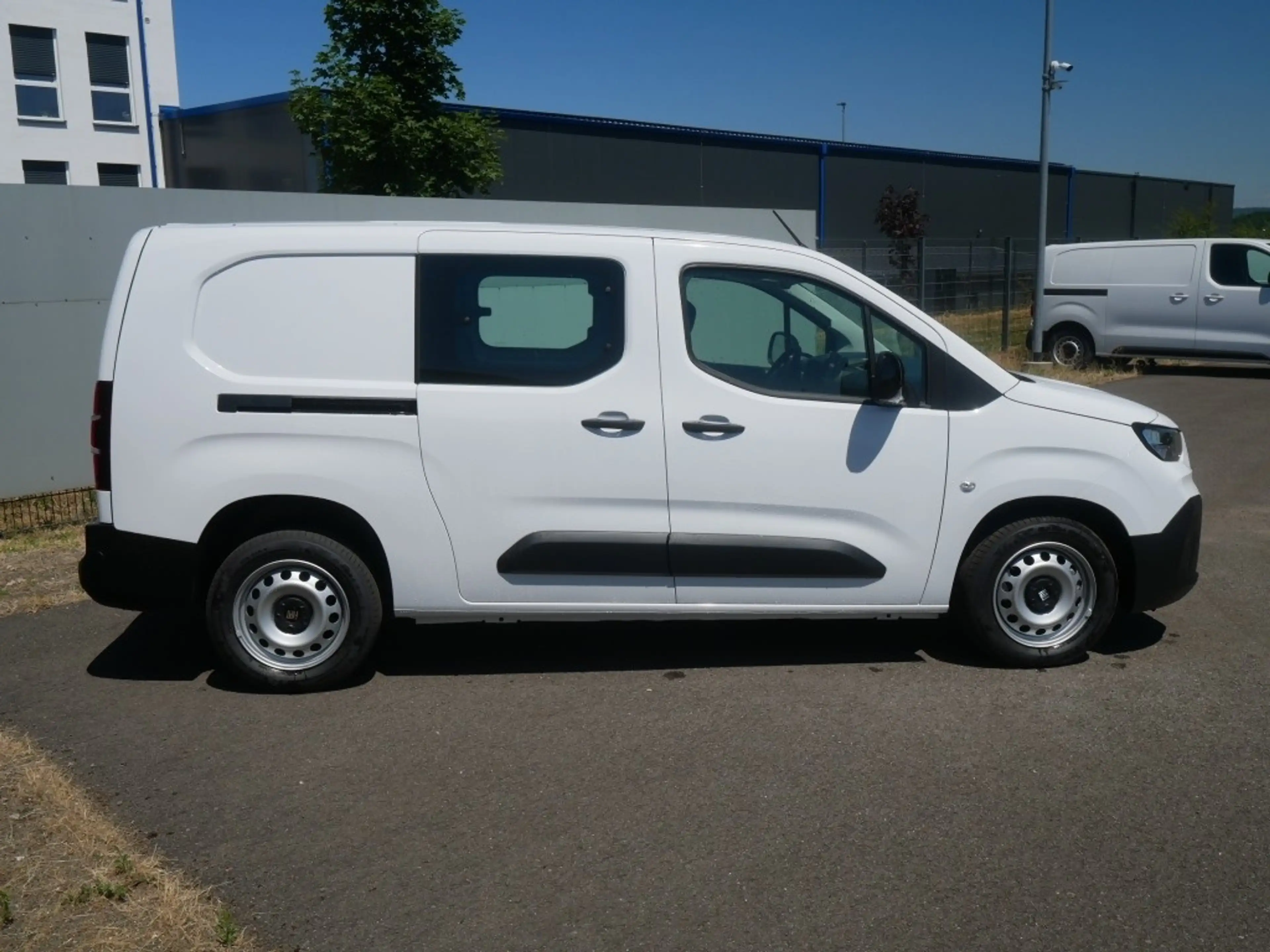 Fiat Doblo CARGO MULTICAB XL L2 1.5 BLUEHDI 130PS AT WINTER T — photo 2