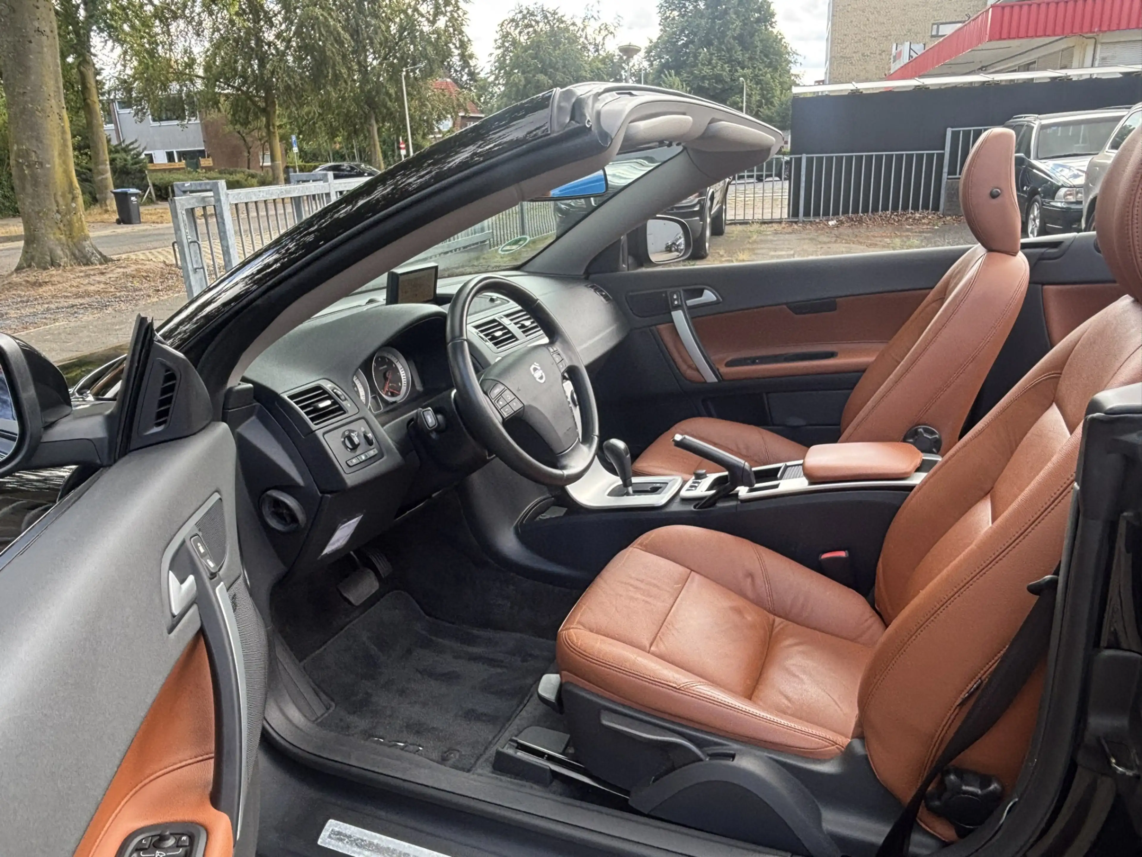 Volvo C70 Convertible 2.5 T5 230pk Tourer — photo 4