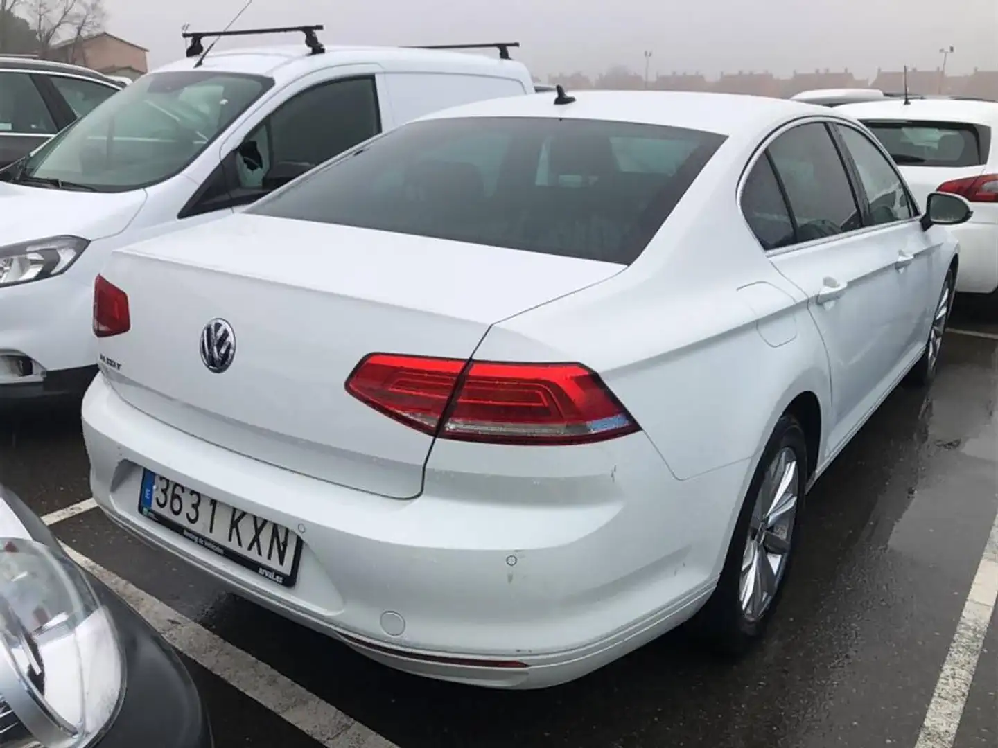 Volkswagen Passat 2.0TDI Advance DSG7 110kW Blanc - 1