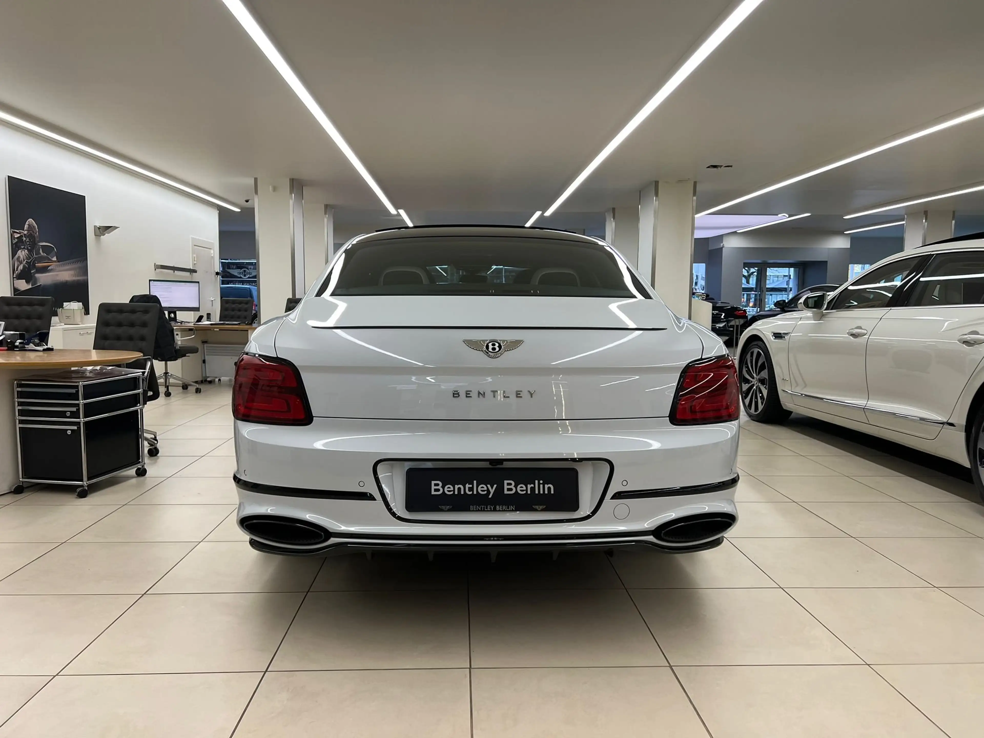 Bentley Flying Spur 6.0 SPEED W12 (CARBON) VAT CAR — photo 7