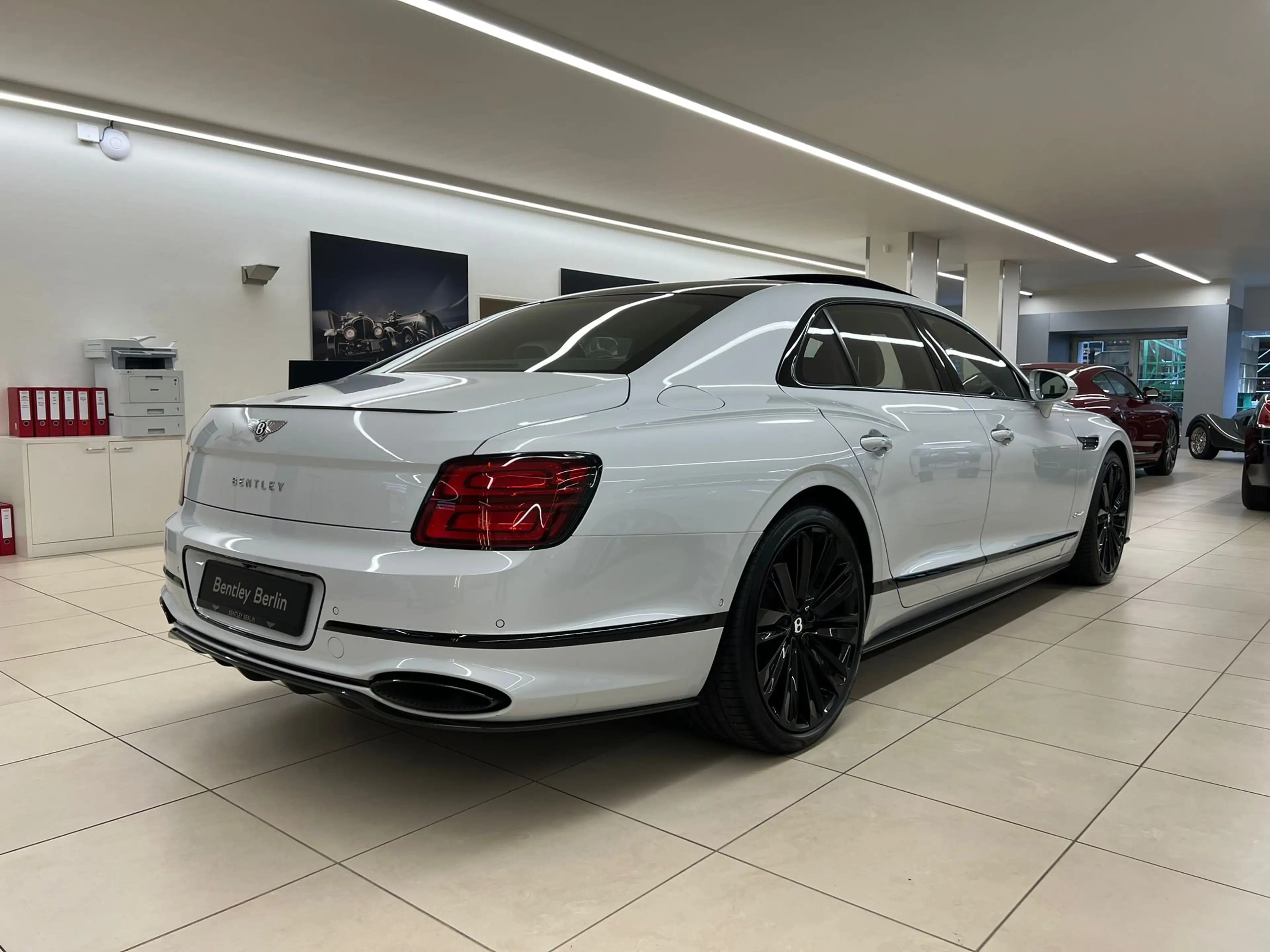 Bentley Flying Spur 6.0 SPEED W12 (CARBON) VAT CAR — photo 2