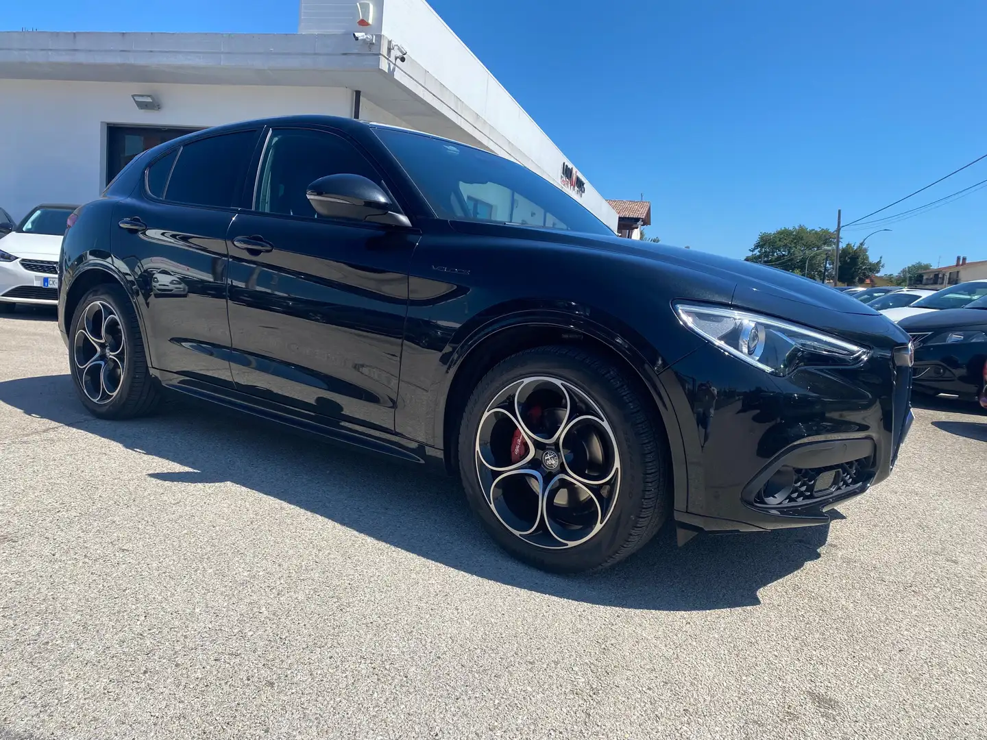 Alfa Romeo Stelvio Stelvio 2.2 t Veloce Q4 210cv auto Noir - 1