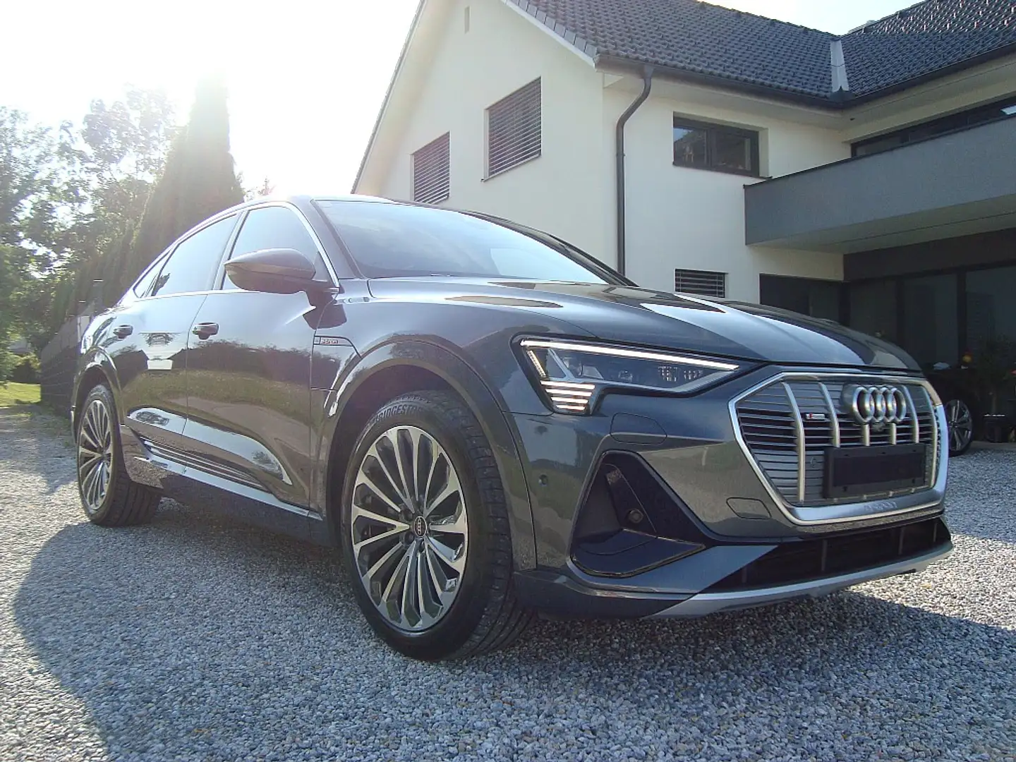 Audi e-tron SB 55 quattro NP:130.000,- Euro Voll Dig Matrix !! Gris - 1
