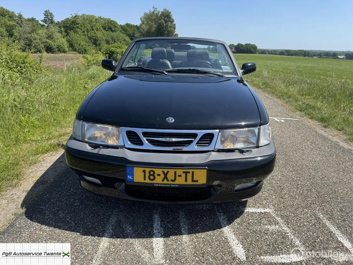 Saab 9-3 Cabrio 2.3 Turbo Viggen 225pk zwart-oranje Zwart - 2