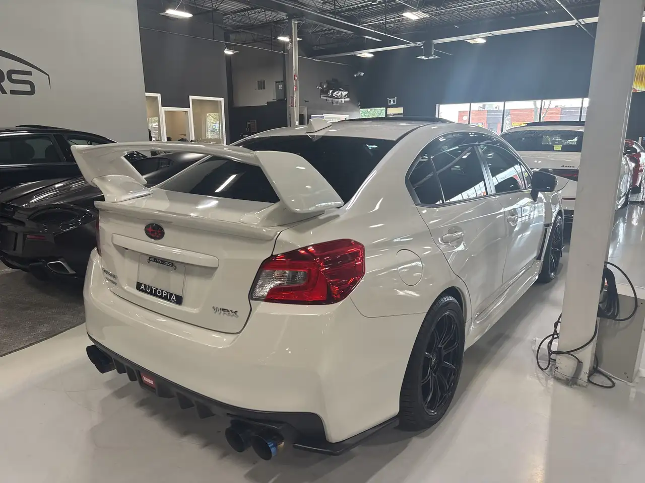 Subaru WRX photo Subaru WRX