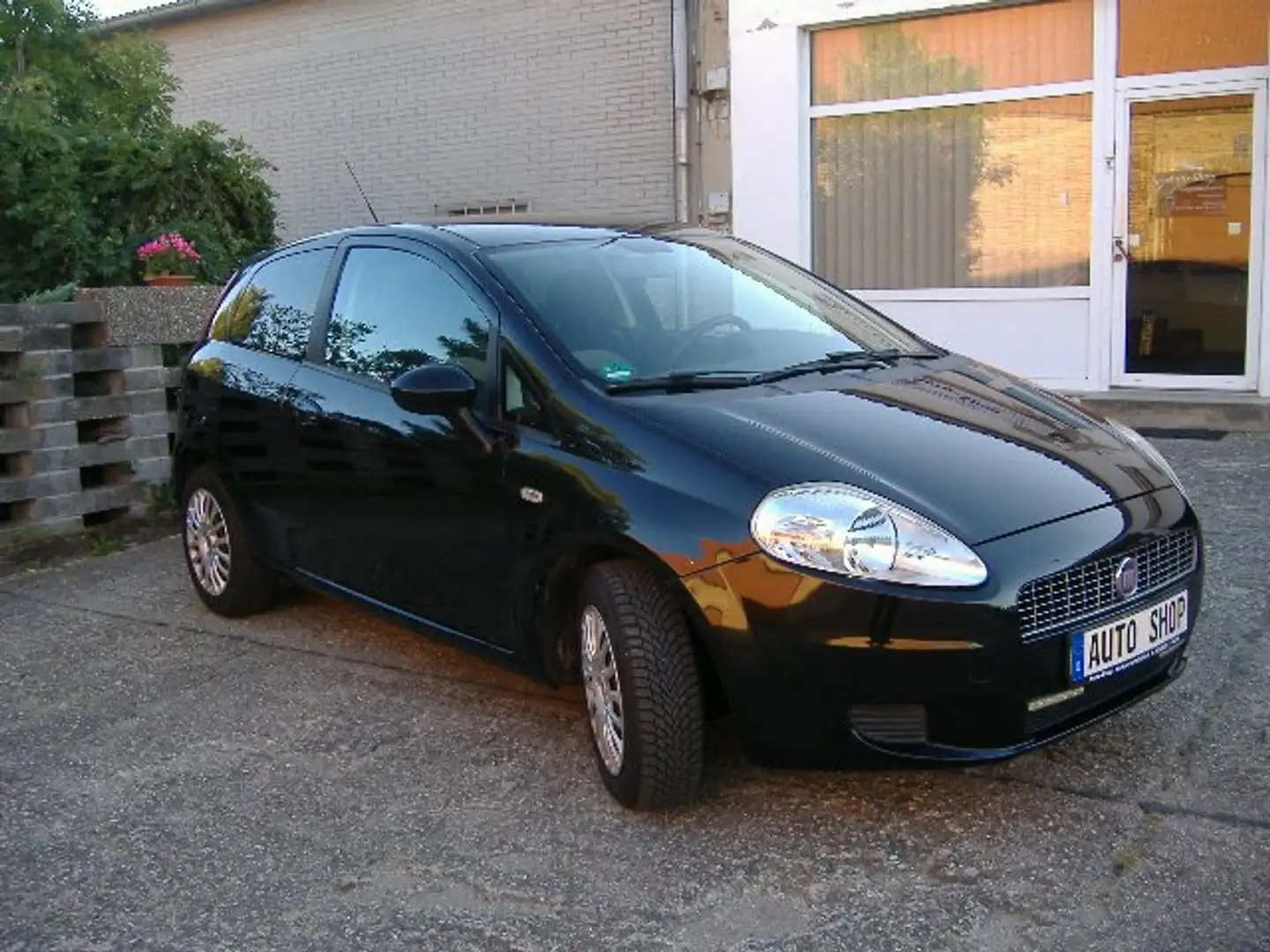 Fiat Grande Punto 1.4 8V  * Klima * Wenig Km * TÜV neu * - 2