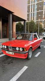 323i E21 Baur