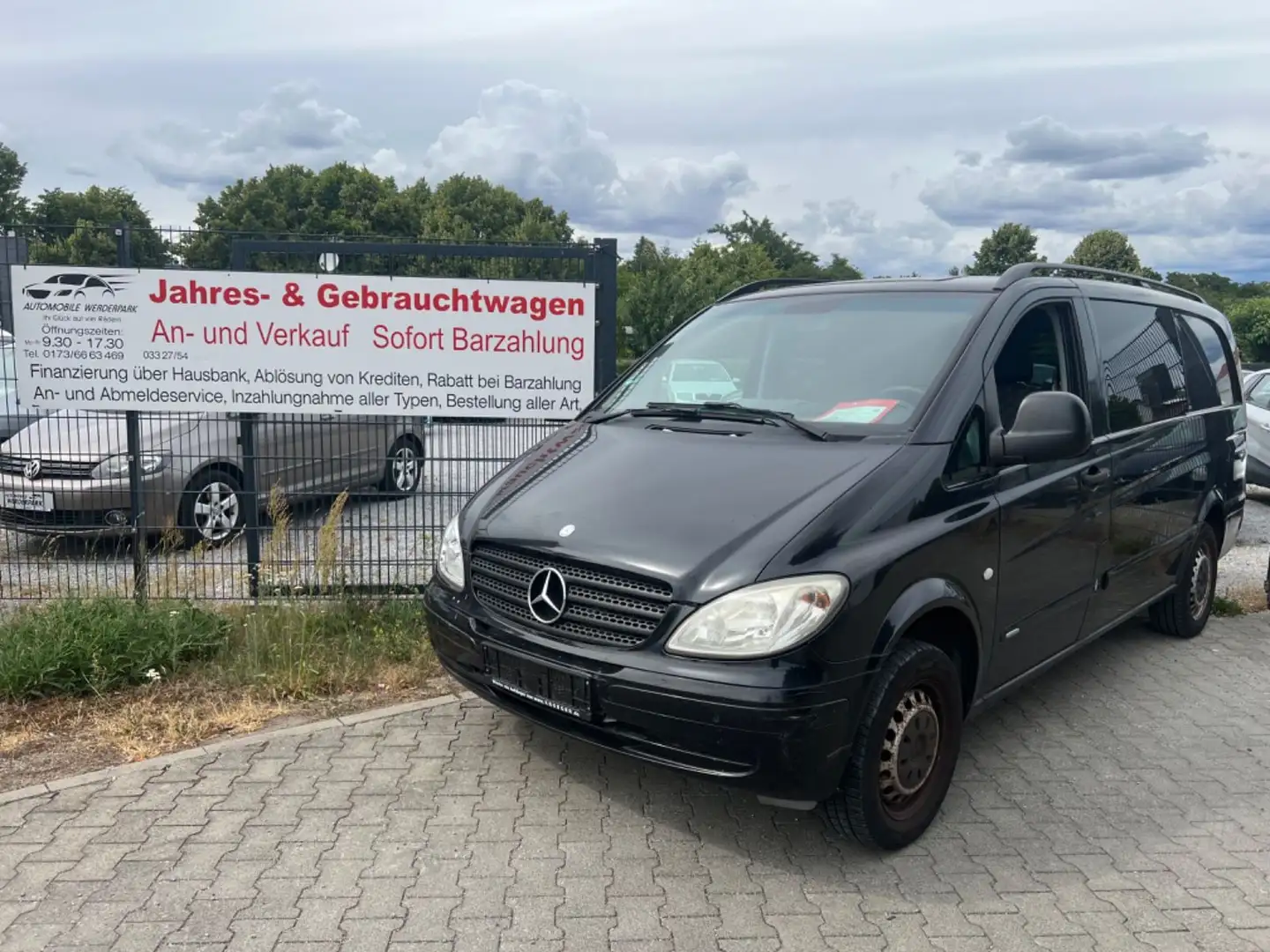 Mercedes-Benz Vito Mixto 109 CDI lang. Export oder Gewerbe Schwarz - 1