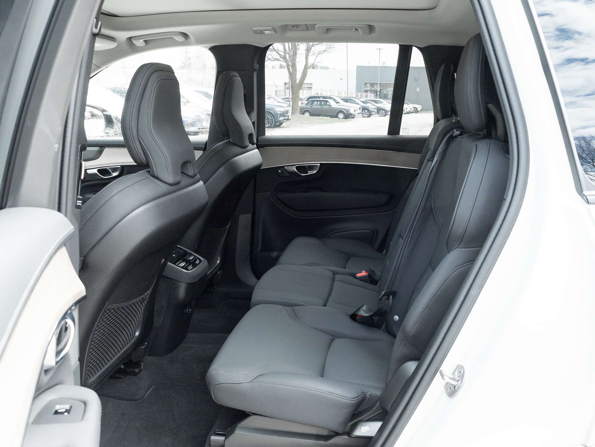 2026 Volvo XC90 B6 AWD PLUS 7-Seater |21" WHEEL |HARMAN KARDON thumb 26