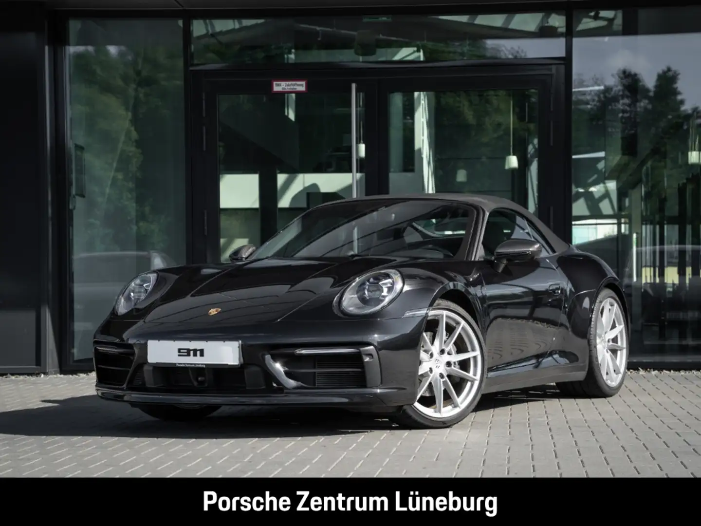 Porsche 992 911 Carrera Cabrio LED-Matrix Sportabgas Schwarz - 1