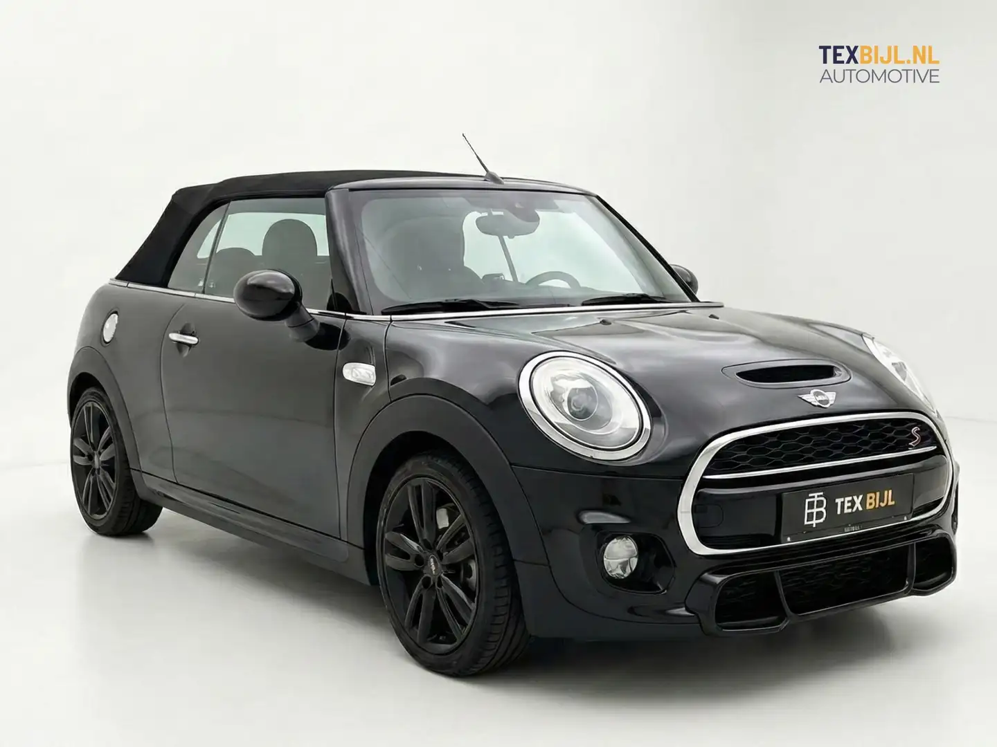 MINI Cooper S Cabrio 2.0 Chili Serious Business John Cooper Works Schwarz - 1