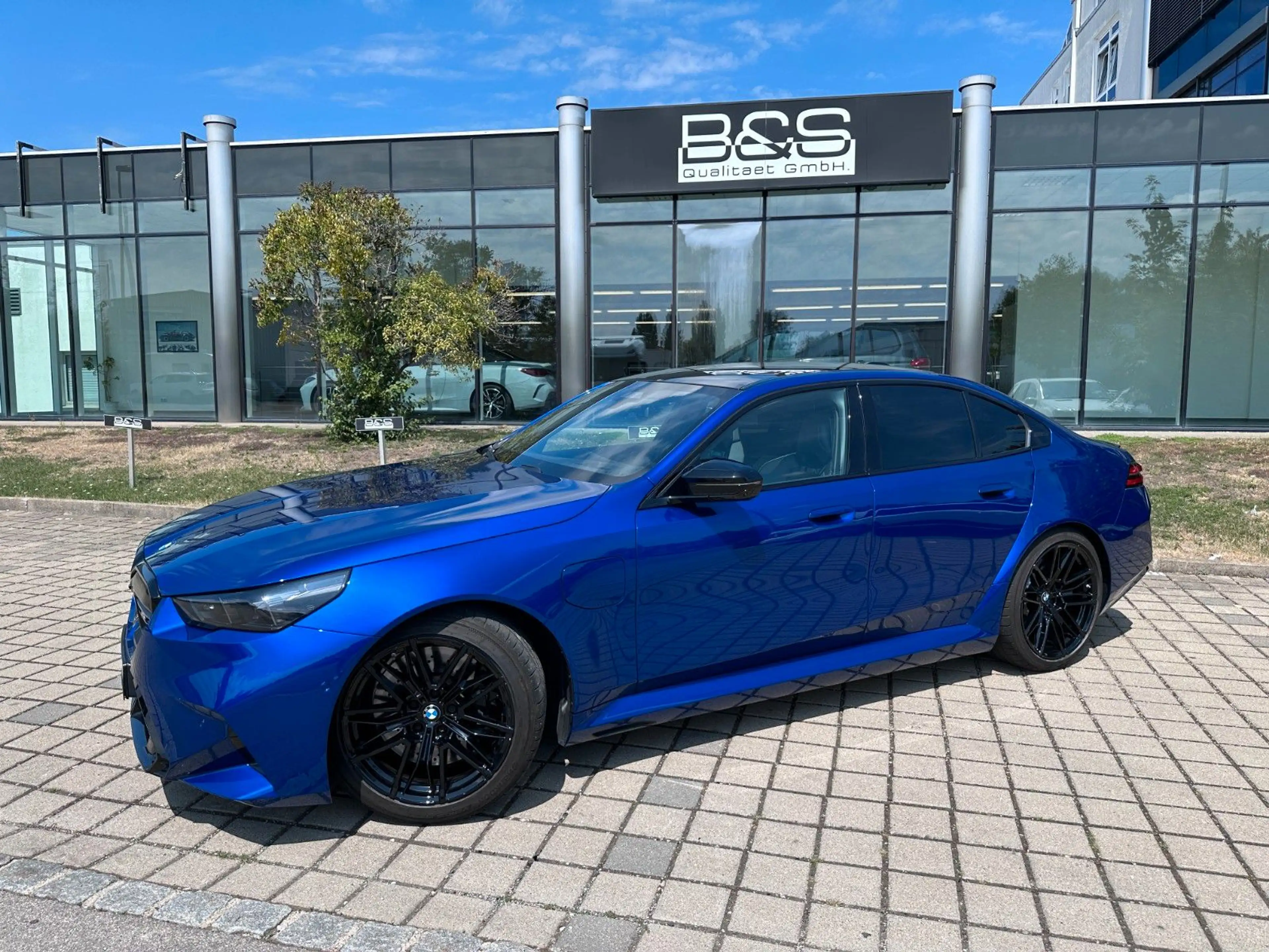 BMW M5 Limousine | Mwst Ausw | BMW Garant|UNFALLFREI — photo 4