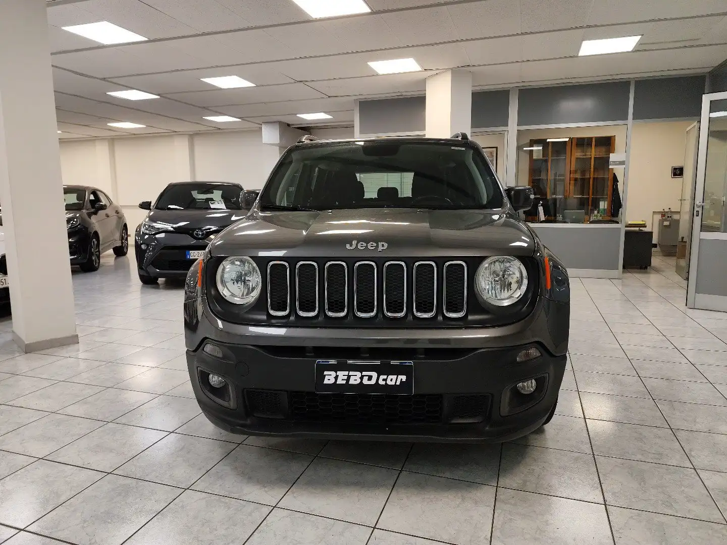 Jeep Renegade 1.4 T-Jet 120 CV Longitude GPL Gris - 2