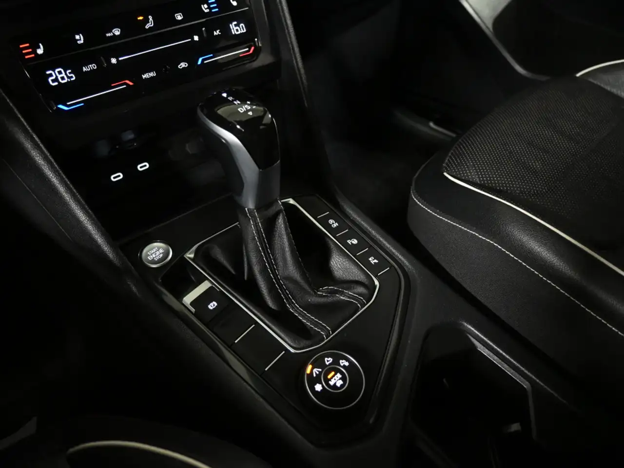 Volkswagen Tiguan снимка Volkswagen Tiguan