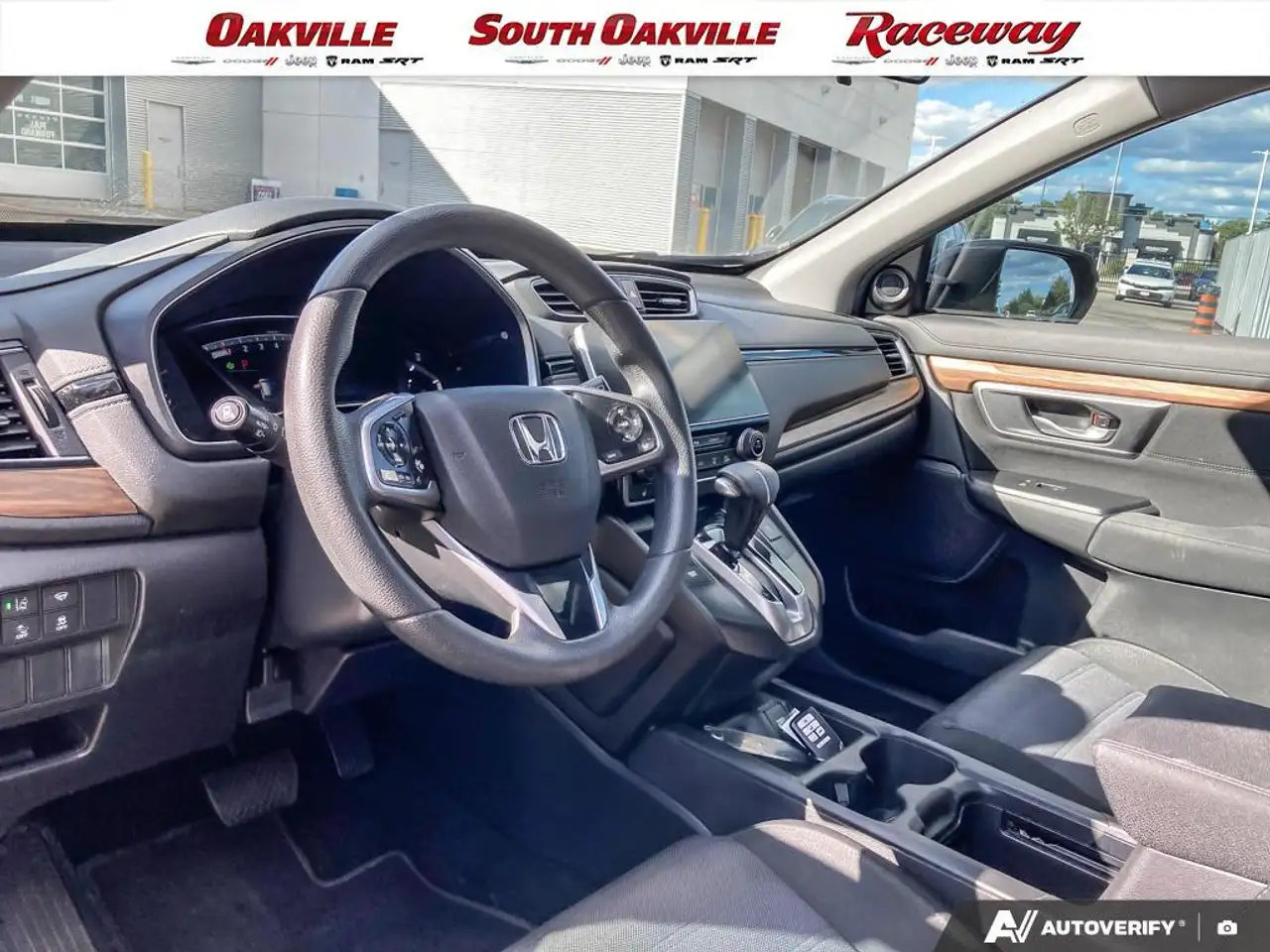 Honda CR-V photo Honda CR-V