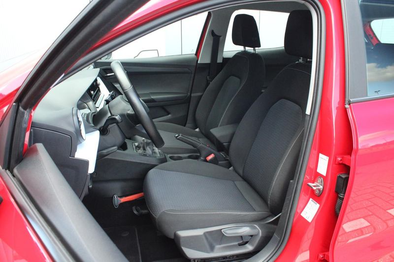 SEAT Ibiza 1.0 EcoTSI 95pk Style | Cruise Control | Apple Car — photo 4