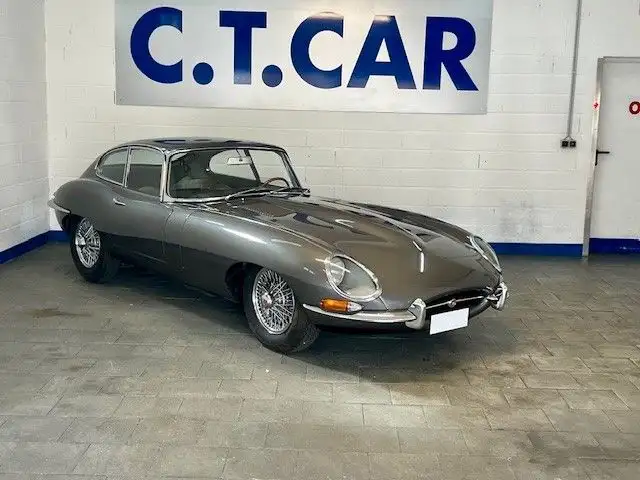 Jaguar E-Type S1 3.8 - Schalter - Top