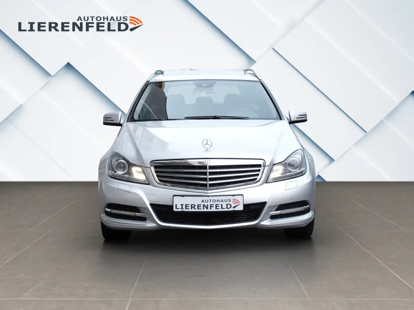 Mercedes-Benz C 350 T CDI Elegance Mercedes Scheckheft Silber - 2
