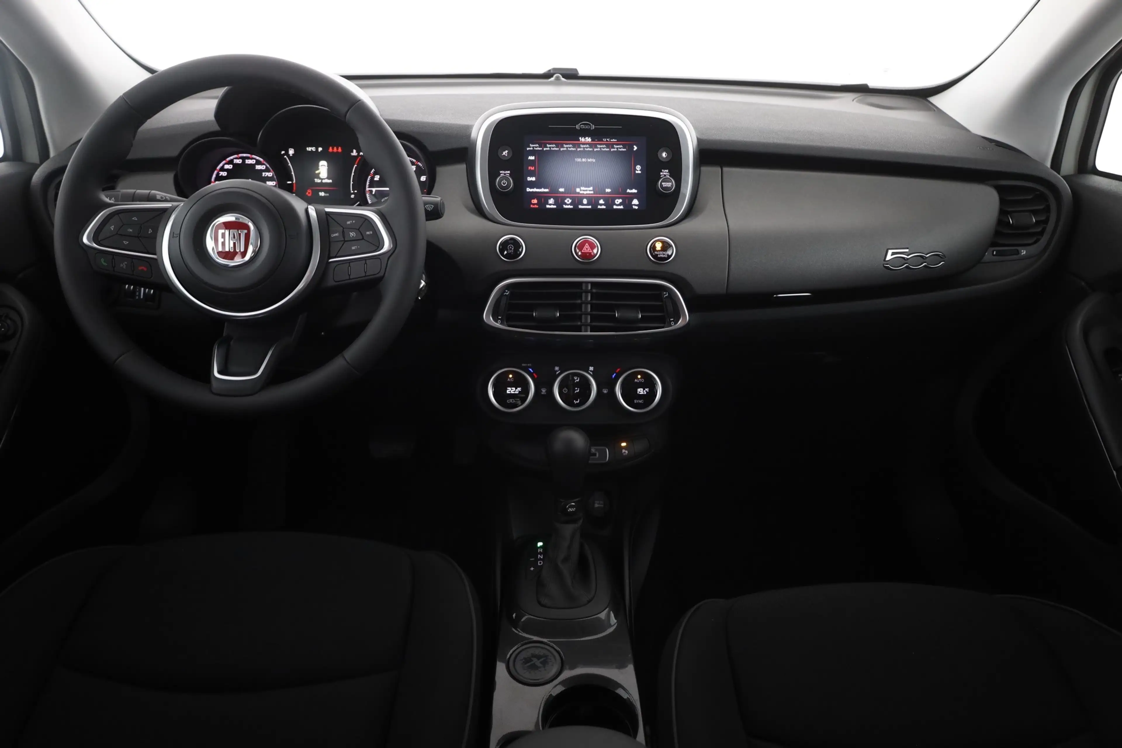 Fiat 500X 1.4T Aut. LED Kamera Tempomat App-Connect — photo 9