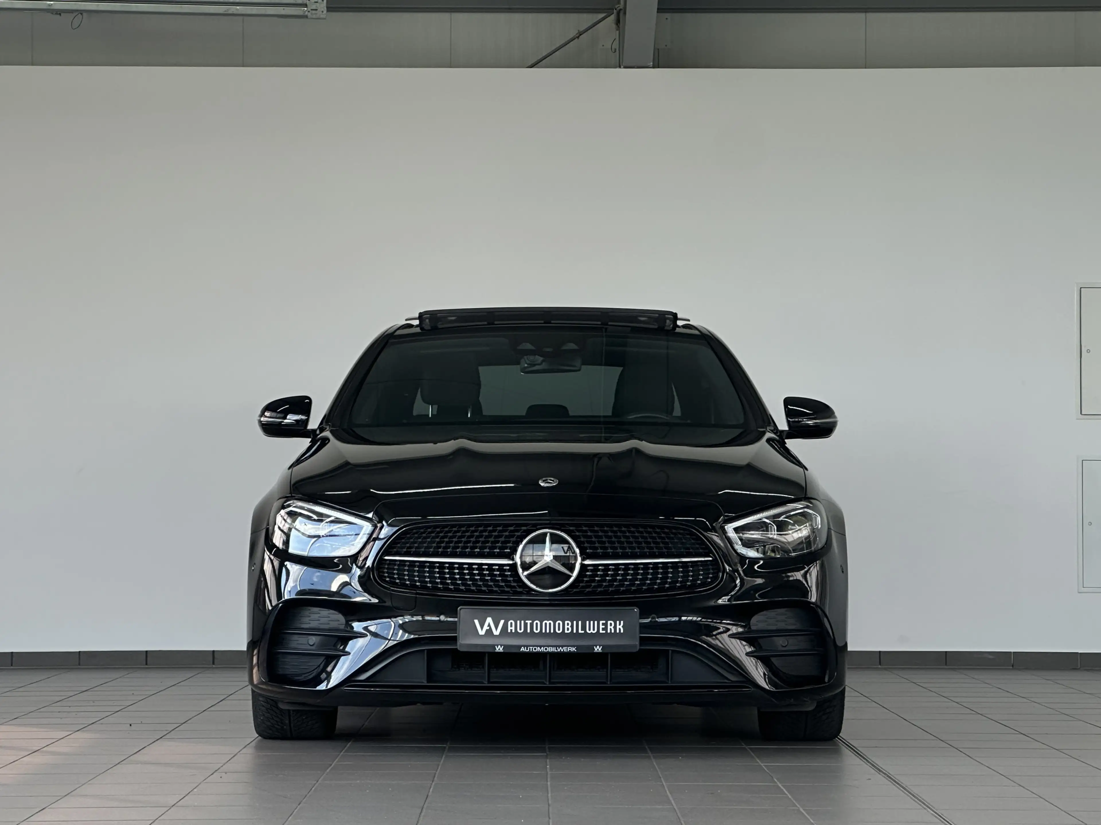 Mercedes-Benz E 400 AMG *PANO*BURM*KAM*DIST*WIDE — photo 2
