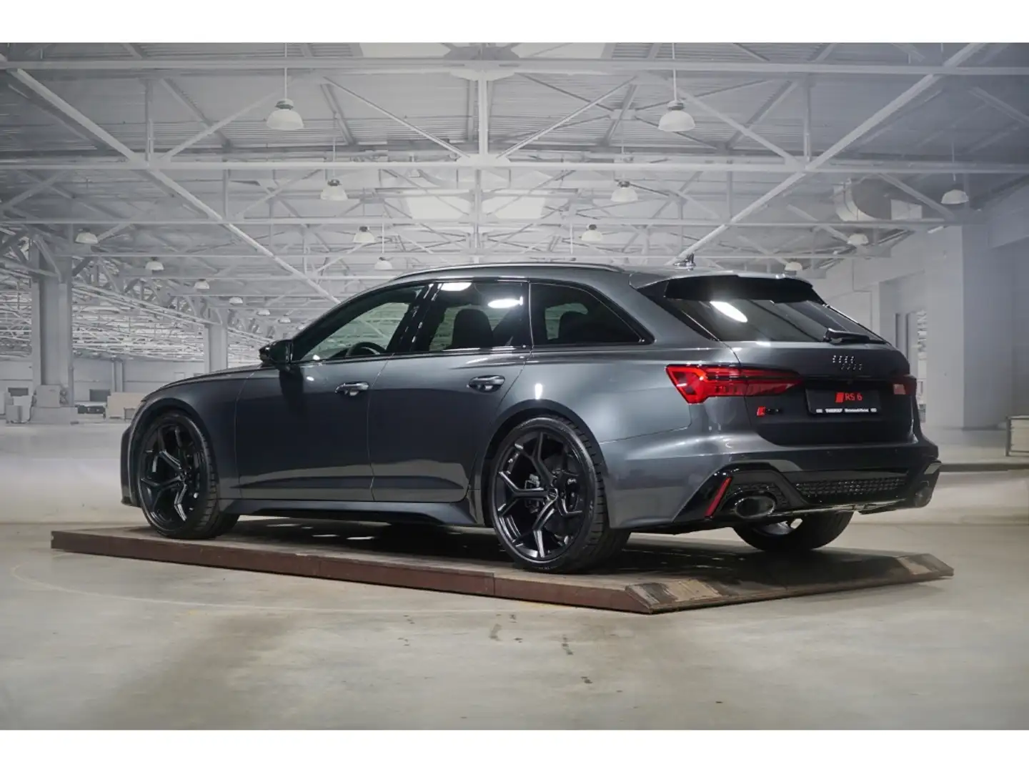 Audi RS6 performance AHK PANO 360 DYNAMIC+ Grau - 2